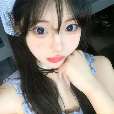 鲁姬哈蒂海报